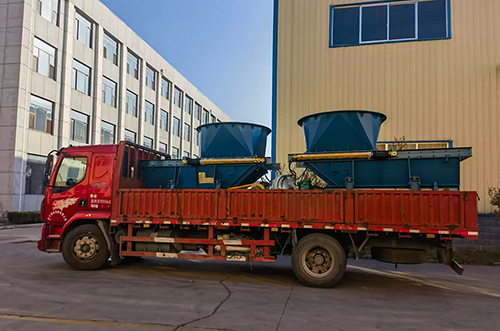 專(zhuān)注定制，使命必達(dá) | 山東礦安機(jī)電定制款圓形漏斗給煤機(jī)順利發(fā)貨